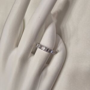 Stunning Sterling Forever 925 Silver Eternity Band Ring